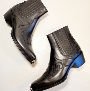Calvin Klein 205W39NYC Calveta Boots